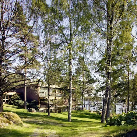 Otel Rantapuisto