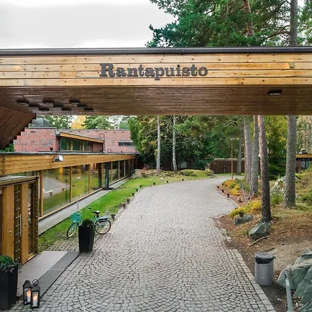 Otel Rantapuisto 4*